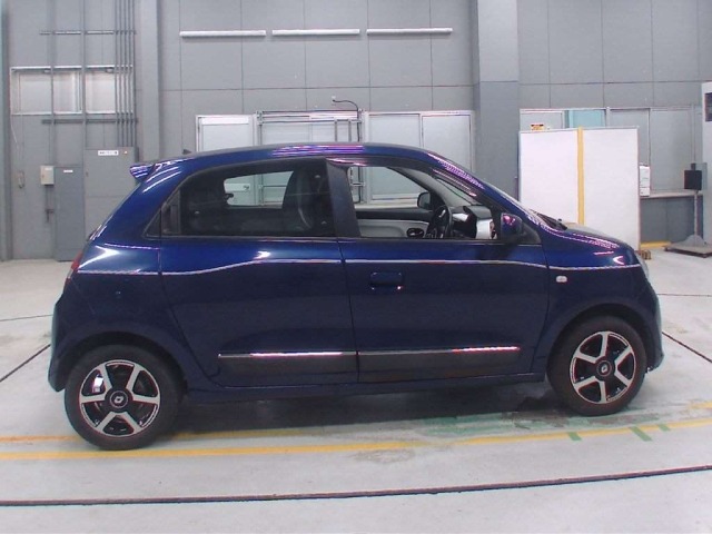 Renault TWINGO 2019 7749042-3