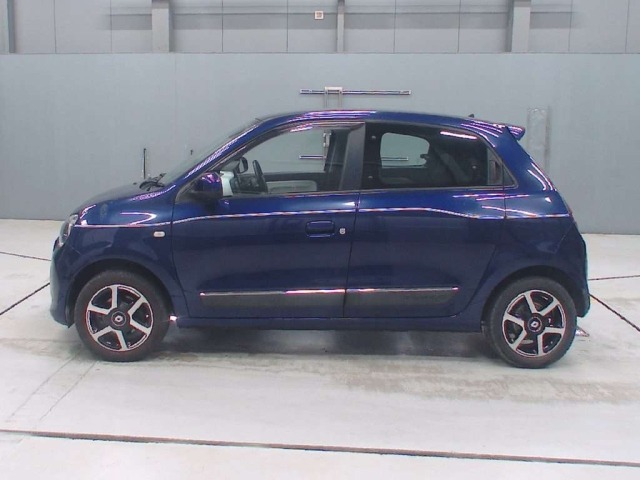 Renault TWINGO 2019 7749042-4