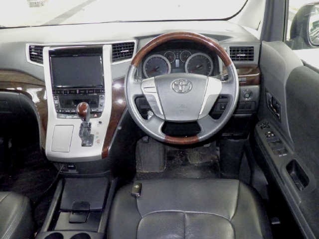 Toyota VELLFIRE 2013 7769907-3