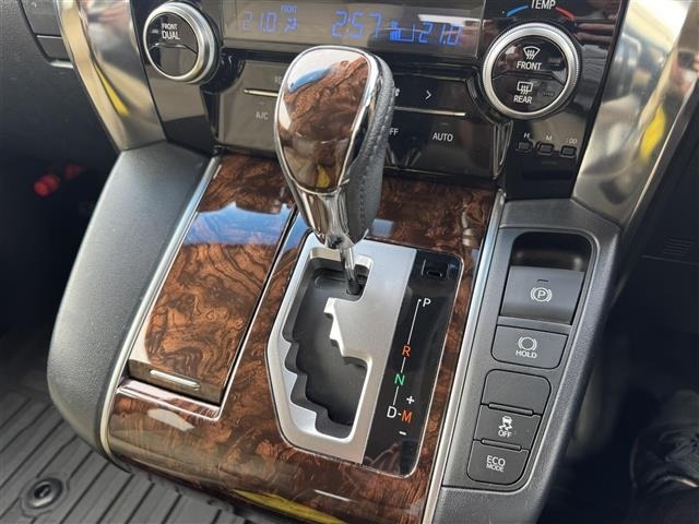 Toyota VELLFIRE 2020 7771140-2