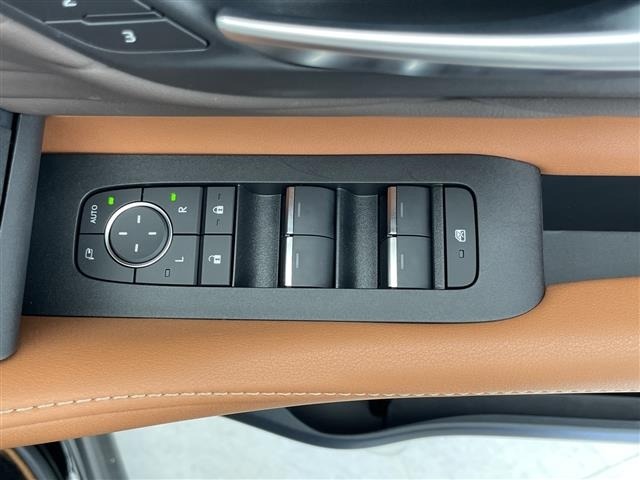 Toyota VELLFIRE 2025 7771152-4