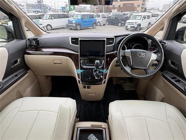 Toyota VELLFIRE 2012 7771155-2