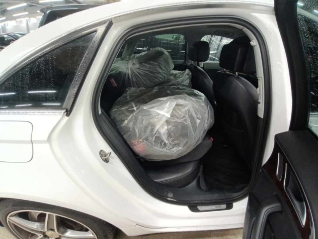 Audi A6 2012 7794837-12