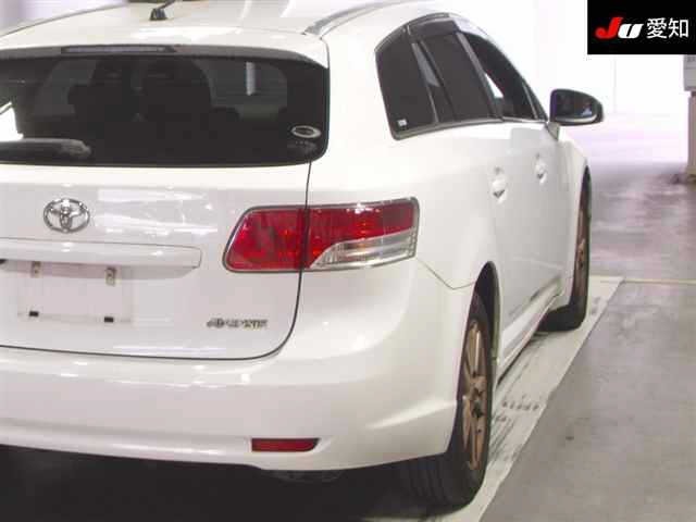 Toyota AVENSIS WAGON 2012 7825717-8