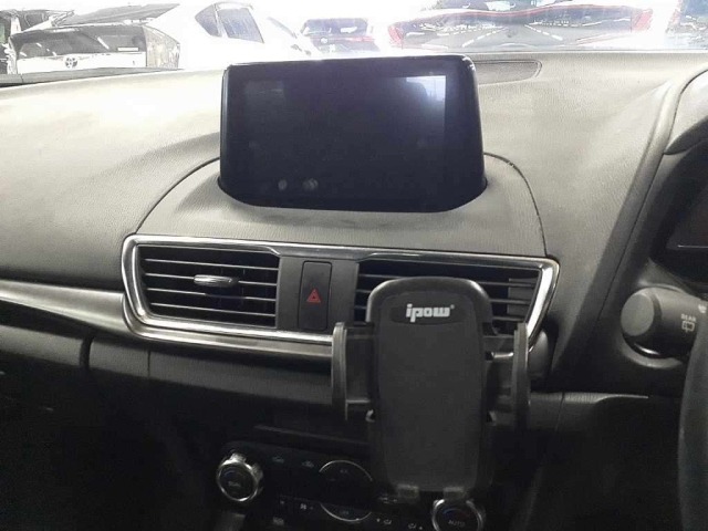 Mazda AXELA 2017 7776049-12