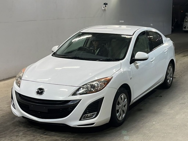 Mazda AXELA 2016 7776111-0
