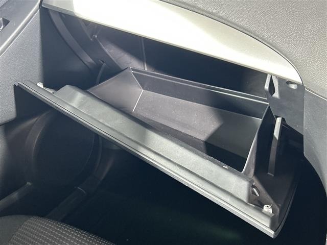 Mazda AXELA 2012 7776273-2