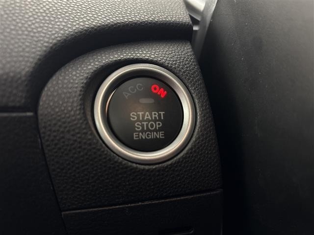 Mazda AXELA 2013 7776281-12