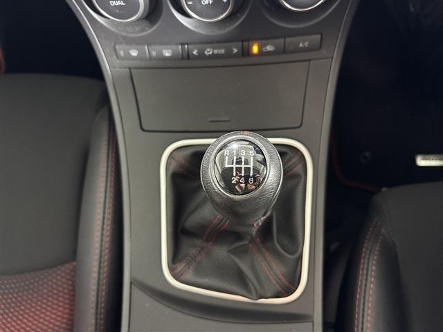Mazda AXELA 2013 7776281-9