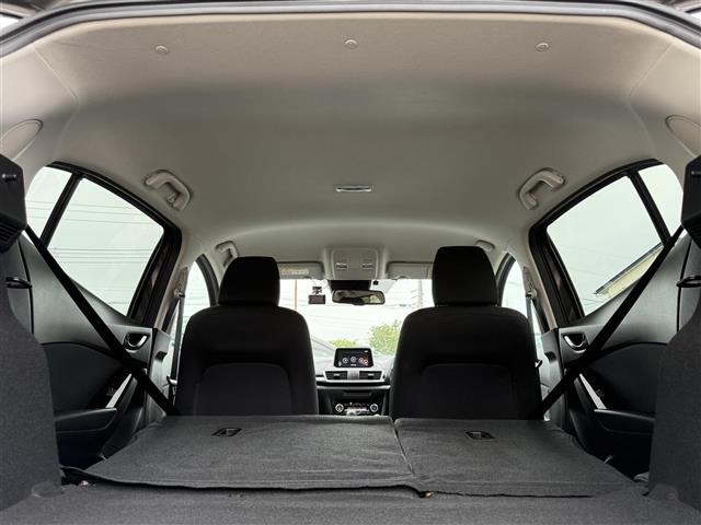 Mazda AXELA 2017 7776282-13