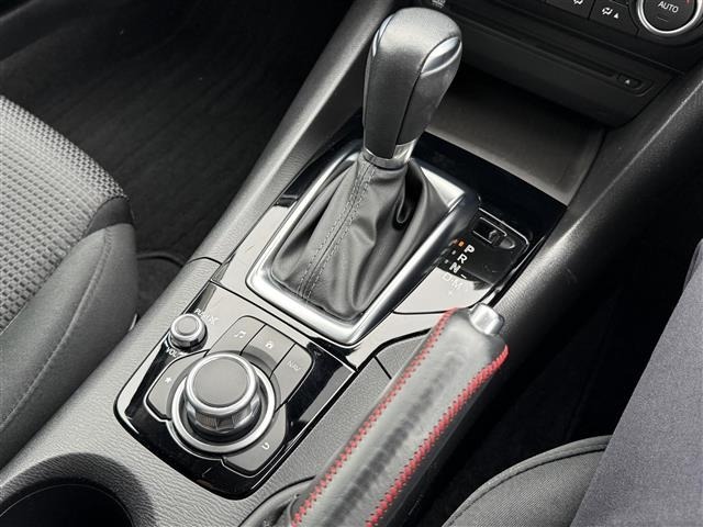 Mazda AXELA 2017 7776282-2