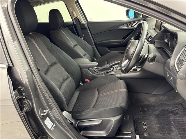 Mazda AXELA 2016 7776285-9