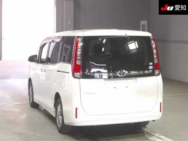 Toyota ESQUIRE 2017 7778230-1