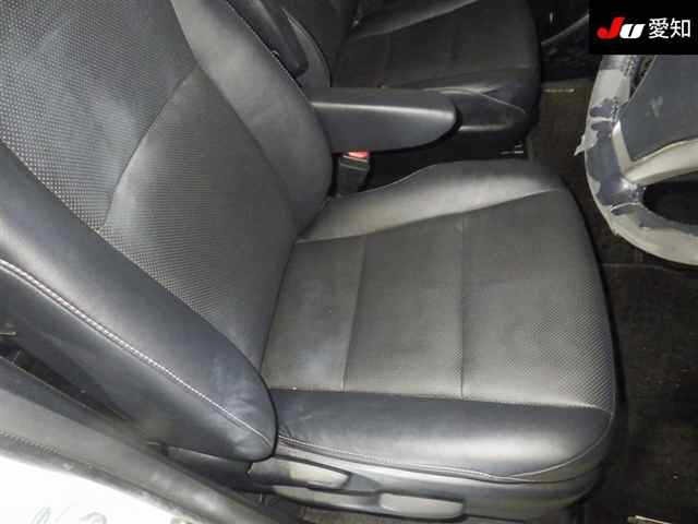 Toyota ESQUIRE 2017 7778230-6