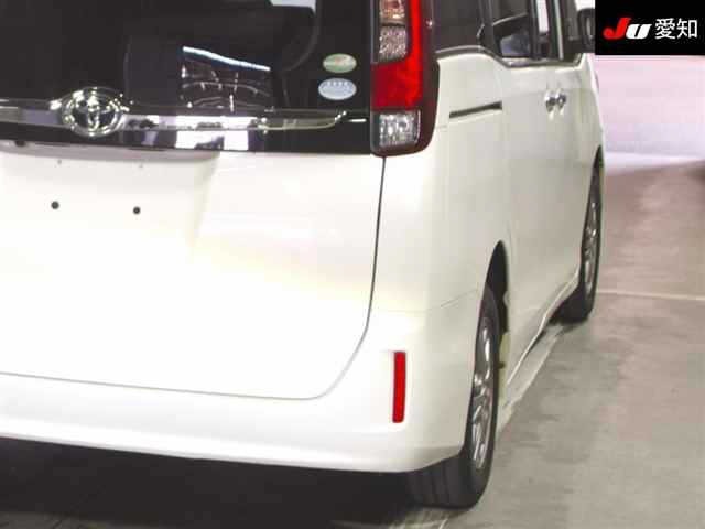 Toyota ESQUIRE 2017 7778230-8