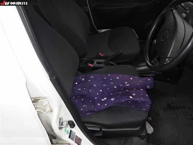 Daihatsu ESSE 2009 7823890-8