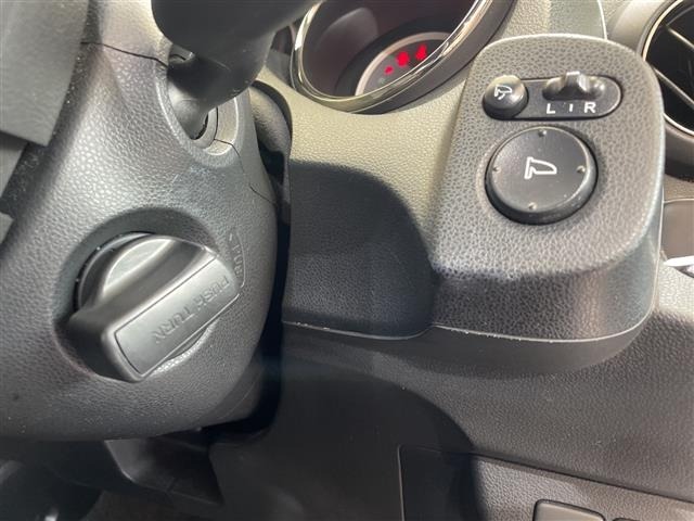 Honda FIT 2013 7806597-5
