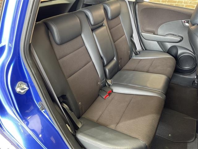 Honda FIT 2013 7806597-9