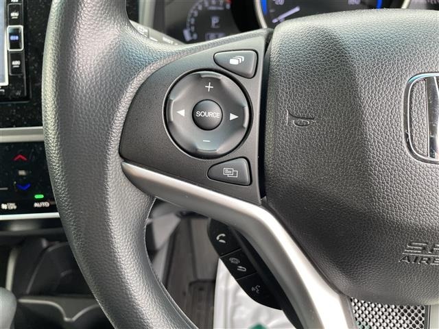 Honda FIT 2017 7806859-12