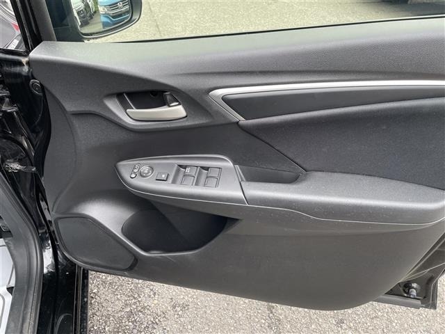 Honda FIT 2017 7806859-9