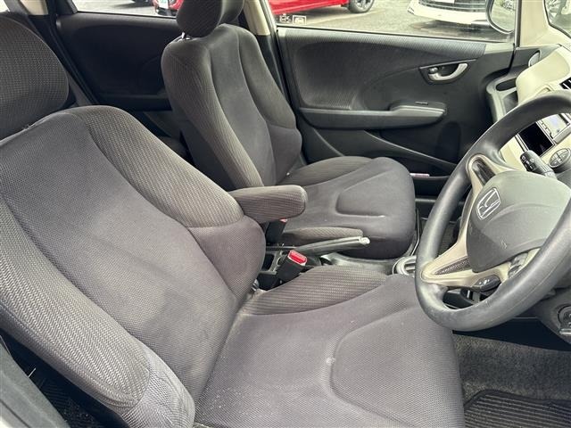 Honda FIT 2013 7806913-2