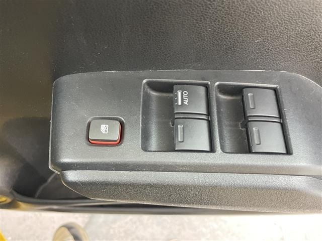 Honda FIT 2010 7806990-5
