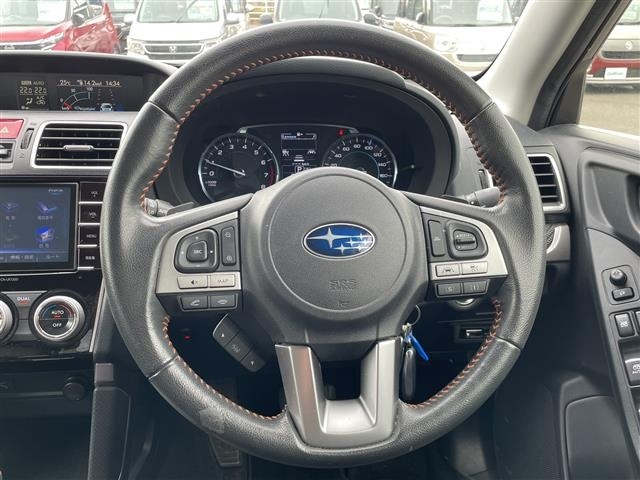 Subaru FORESTER 2016 7774063-18