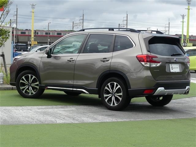 Subaru FORESTER 2018 7774070-19