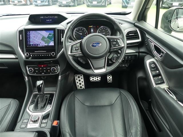 Subaru FORESTER 2018 7774070-24