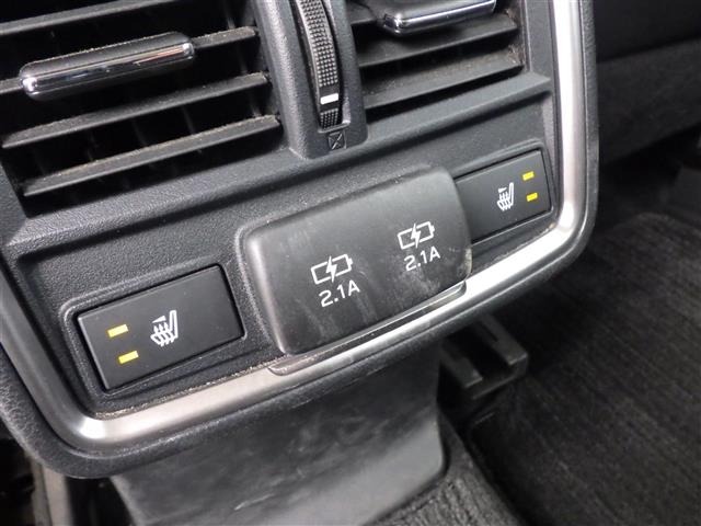 Subaru FORESTER 2018 7774070-27