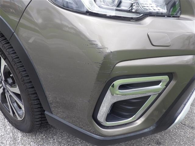 Subaru FORESTER 2018 7774070-4