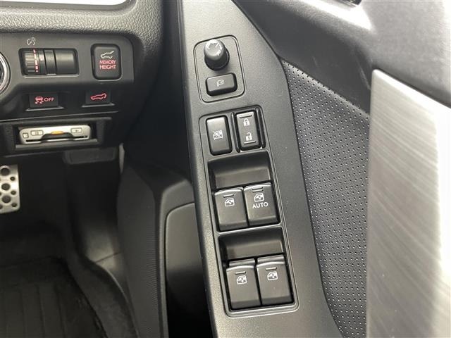 Subaru FORESTER 2013 7774084-9