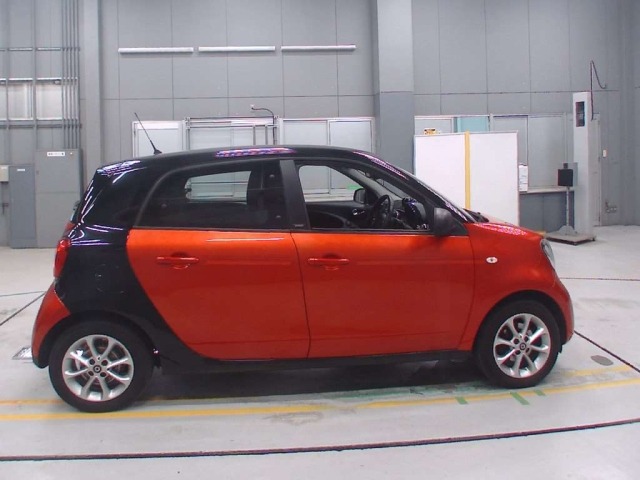 Smart FORFOUR 2017 7823369-3