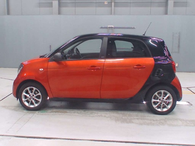 Smart FORFOUR 2017 7823369-4