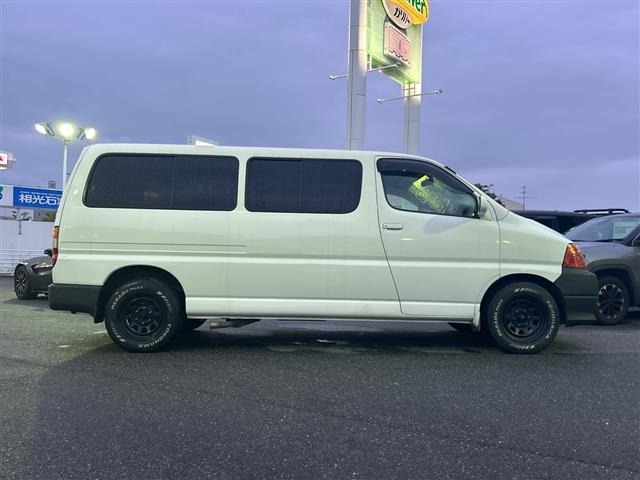 Toyota GRAND HIACE 2004 7825841-21