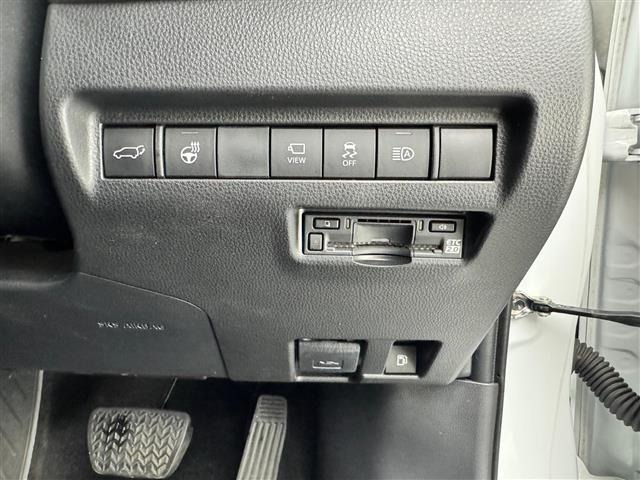 Toyota HARRIER 2023 7824785-9