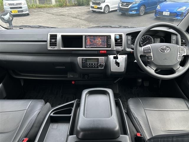 Toyota HIACE WAGON 2022 7791819-6
