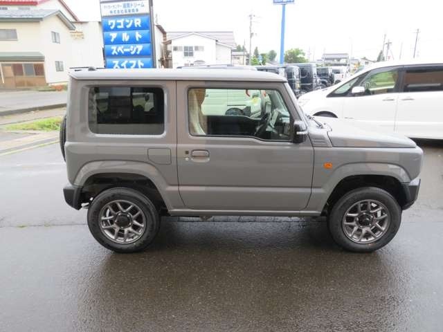 Suzuki JIMNY 2026 7814301-2