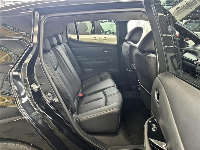 Nissan LEAF 2021 7774032-7