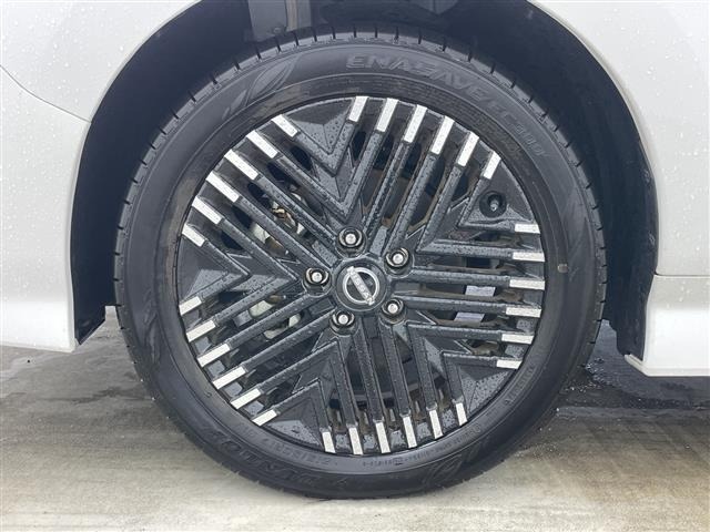 Nissan LEAF 2025 7774033-11