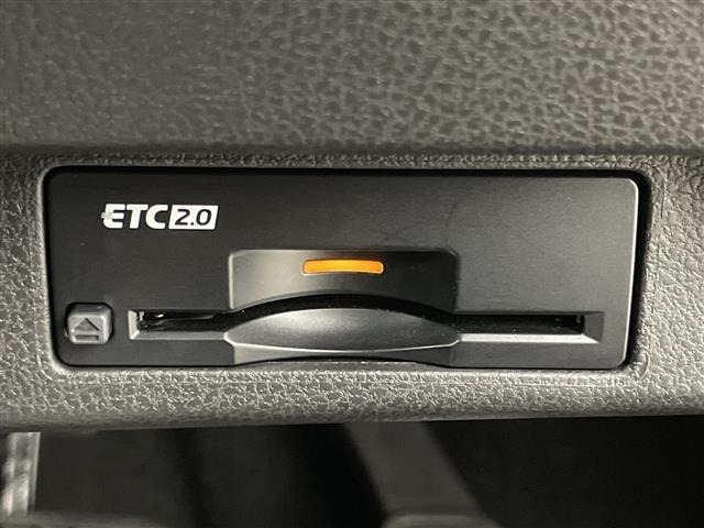 Nissan LEAF 2025 7774033-18