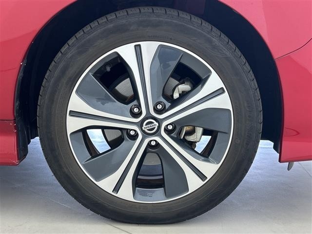 Nissan LEAF 2020 7774035-6