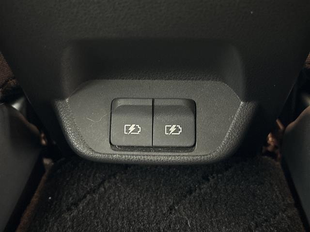 Nissan LEAF 2022 7774036-22