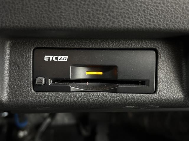 Nissan LEAF 2022 7774036-7