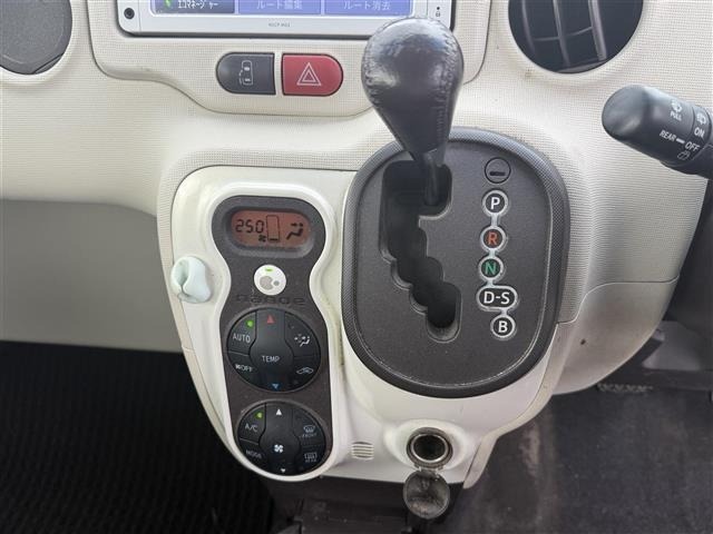 Toyota PORTE 2012 7792683-1