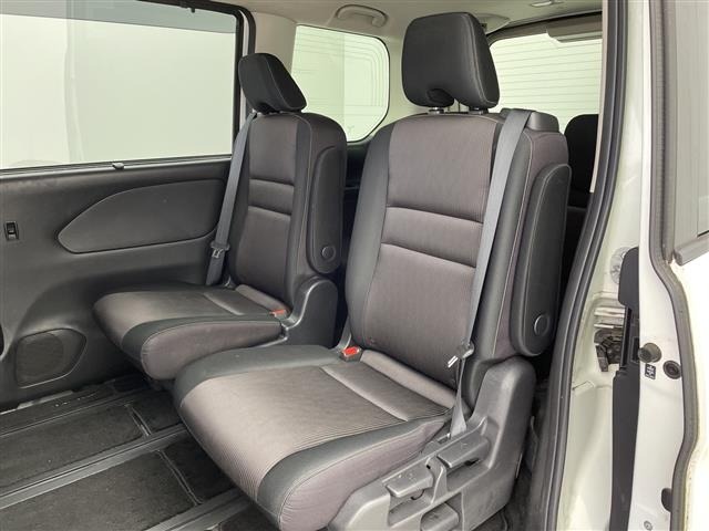 Nissan SERENA 2018 7773953-10