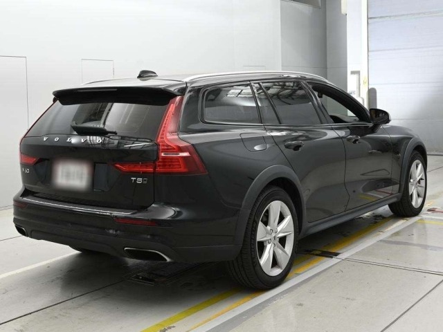 Volvo V60 2019 7774249-1