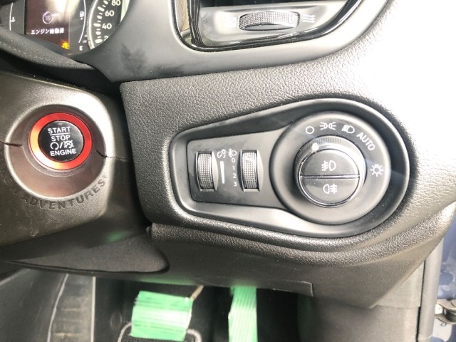 Chrysler 300 2020 7826508-4