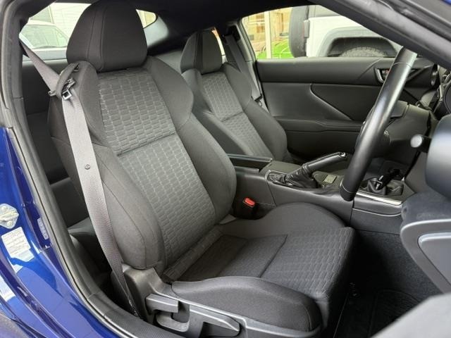 Toyota 86 2025 7828455-16