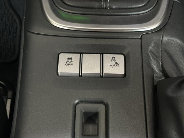 Toyota 86 2025 7828455-9